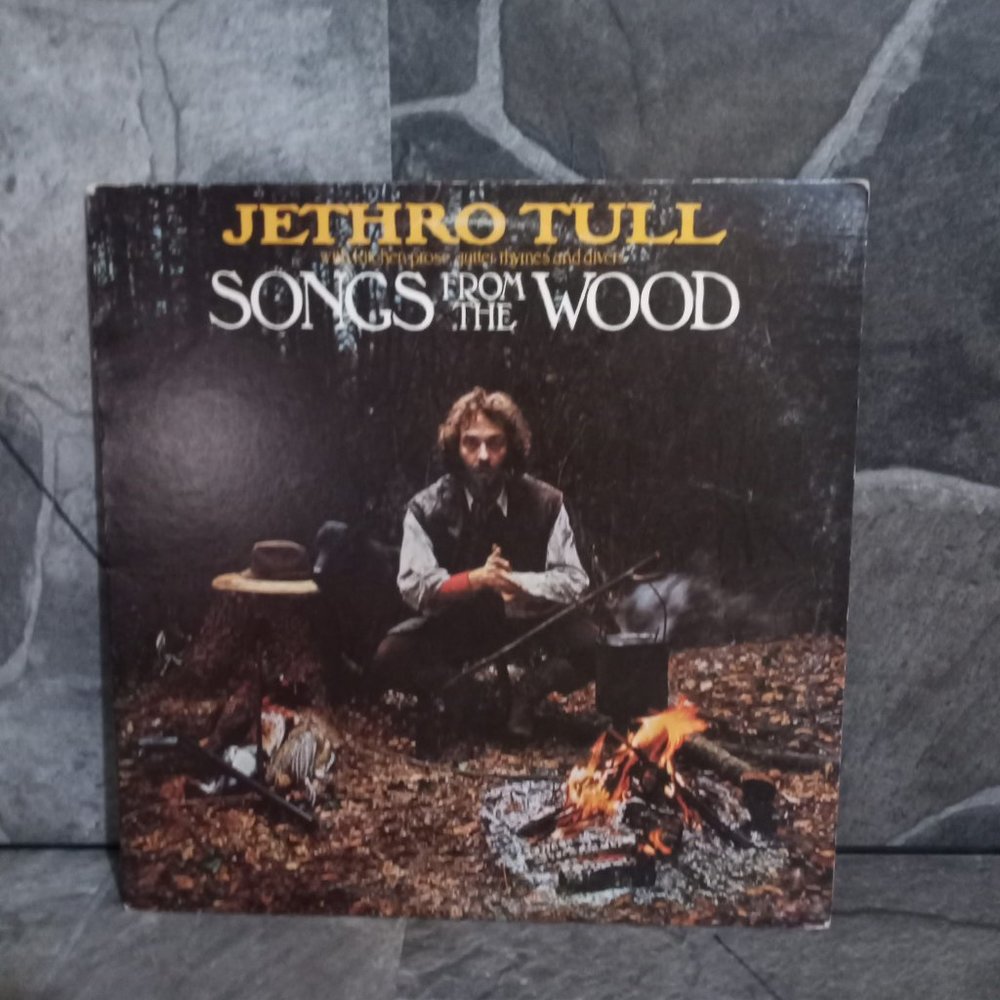 Jethro Tull Songs From The Wood Vinyl Record CHR 1152  Year 1977